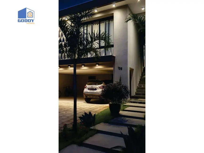 Casa com 3 quartos à venda, 254m2 em Cuiaba - MT - imagem 3 Foto 3 de Casa com 3 quartos à venda, 254m2 em Cuiaba - MT