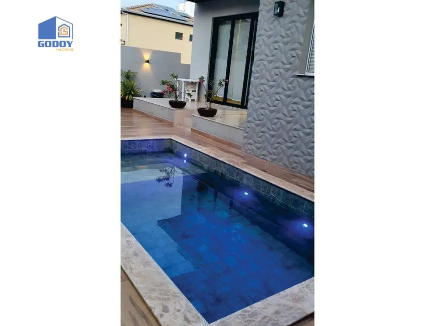 Casa com 3 quartos à venda, 254m2 em Cuiaba - MT - imagem 8 Foto 8 de Casa com 3 quartos à venda, 254m2 em Cuiaba - MT