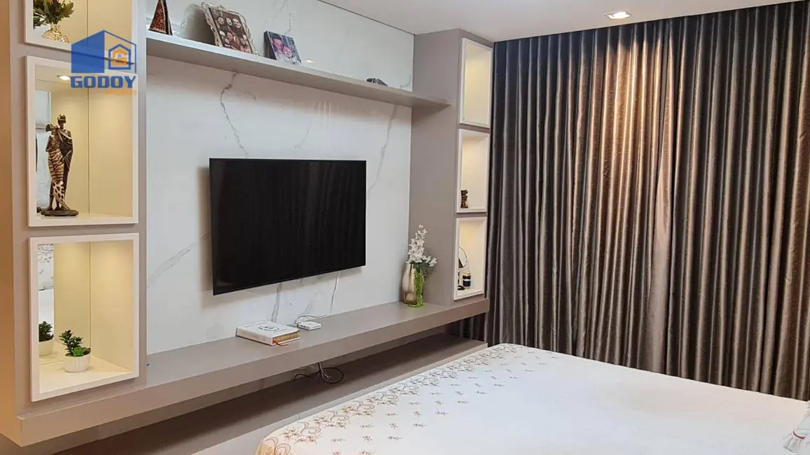 Foto 8 de Apartamento com 5 quartos à venda, 185m2 em Jardim das Américas, Cuiaba - MT