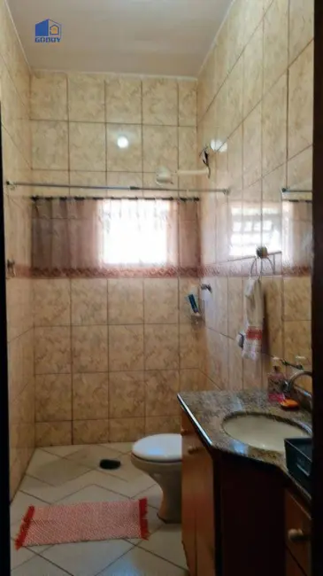 Casa com 3 quartos à venda, 360m2 em Santa Cruz II, Cuiaba - MT - imagem 6 Foto 6 de Casa com 3 quartos à venda, 360m2 em Santa Cruz II, Cuiaba - MT