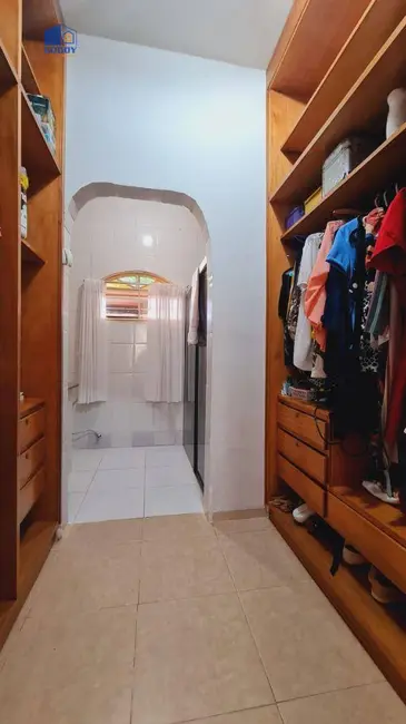 Casa com 4 quartos à venda, 450m2 em Jardim das Américas, Cuiaba - MT - imagem 4 Foto 4 de Casa com 4 quartos à venda, 450m2 em Jardim das Américas, Cuiaba - MT