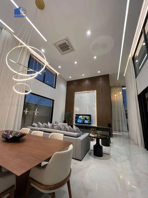 Foto 5 de Casa de Condomínio com 3 quartos à venda, 482m2 em Varzea Grande - MT