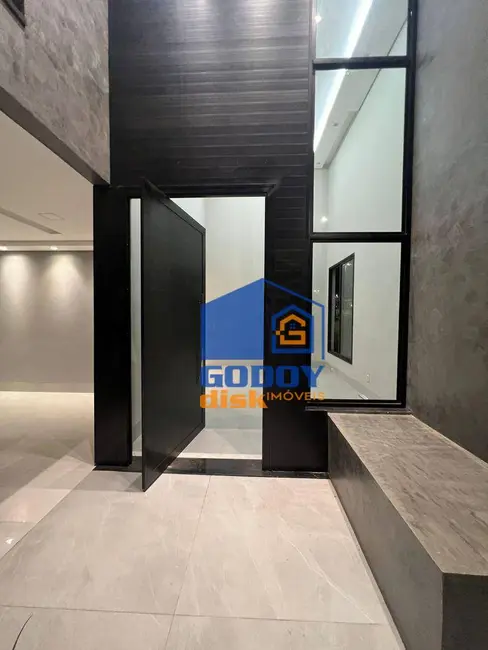 Casa de Condomínio com 3 quartos à venda, 268m2 em Jardim Imperial, Cuiaba - MT - imagem 9 Foto 9 de Casa de Condomínio com 3 quartos à venda, 268m2 em Jardim Imperial, Cuiaba - MT