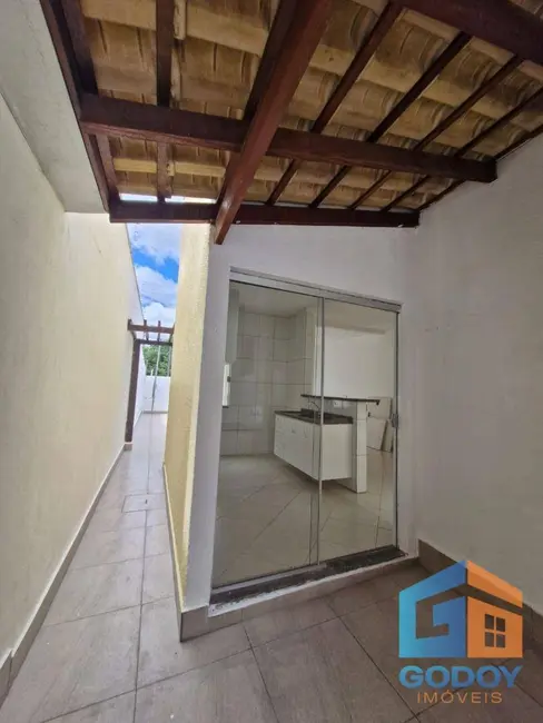 Casa com 3 quartos à venda, 185m2 em Santa Cruz II, Cuiaba - MT - imagem 6 Foto 6 de Casa com 3 quartos à venda, 185m2 em Santa Cruz II, Cuiaba - MT