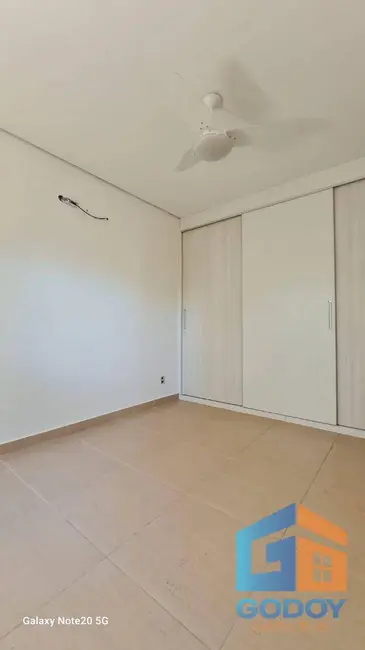 Sobrado com 4 quartos à venda, 676m2 em Jardim Itália, Cuiaba - MT - imagem 3 Foto 3 de Sobrado com 4 quartos à venda, 676m2 em Jardim Itália, Cuiaba - MT
