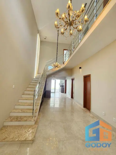 Sobrado com 4 quartos à venda, 375m2 em Jardim Imperial, Cuiaba - MT - imagem 6 Foto 6 de Sobrado com 4 quartos à venda, 375m2 em Jardim Imperial, Cuiaba - MT