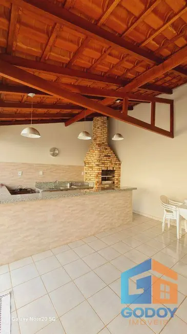 Foto 3 de Sobrado com 5 quartos para alugar, 517m2 em Jardim das Américas, Cuiaba - MT