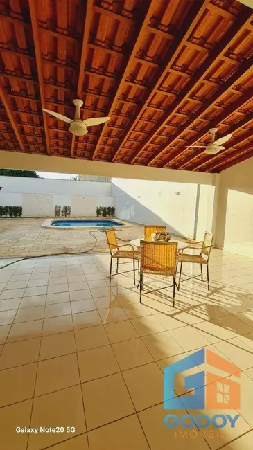 Foto 6 de Sobrado com 5 quartos para alugar, 517m2 em Jardim das Américas, Cuiaba - MT