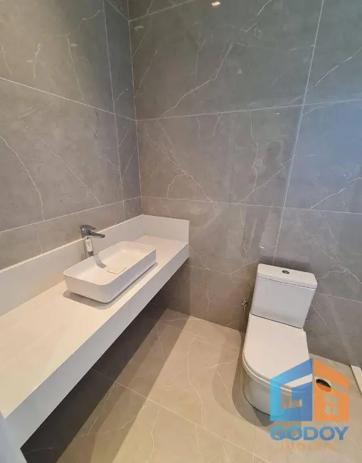 Casa de Condomínio com 3 quartos à venda, 170m2 em Jardim Imperial, Cuiaba - MT - imagem 7 Foto 7 de Casa de Condomínio com 3 quartos à venda, 170m2 em Jardim Imperial, Cuiaba - MT