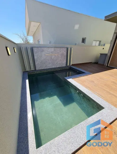 Casa de Condomínio com 3 quartos à venda, 170m2 em Jardim Imperial, Cuiaba - MT - imagem 2 Foto 2 de Casa de Condomínio com 3 quartos à venda, 170m2 em Jardim Imperial, Cuiaba - MT