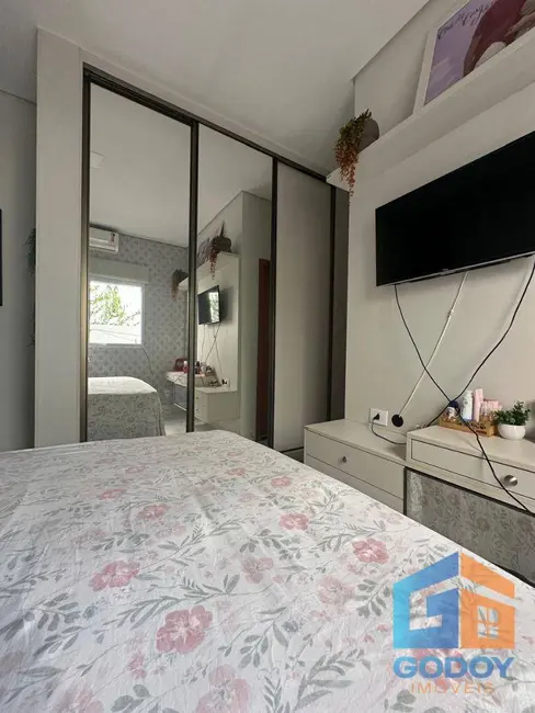 Foto 4 de Casa de Condomínio com 3 quartos para alugar, 250m2 em Jardim Imperial, Cuiaba - MT