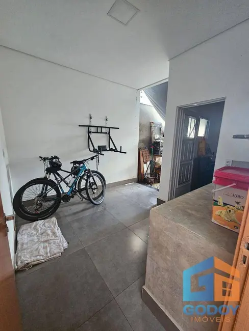 Casa com 2 quartos à venda, 170m2 em Santa Cruz II, Cuiaba - MT - imagem 4 Foto 4 de Casa com 2 quartos à venda, 170m2 em Santa Cruz II, Cuiaba - MT