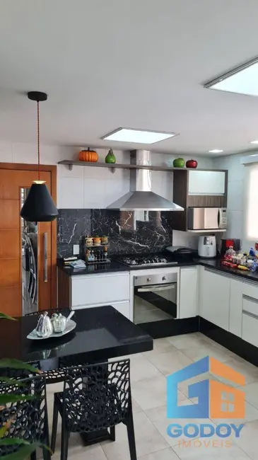 Apartamento com 3 quartos à venda, 128m2 em Cuiaba - MT - imagem 8 Foto 8 de Apartamento com 3 quartos à venda, 128m2 em Cuiaba - MT