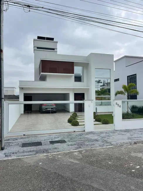 Foto 3 de Casa com 3 quartos à venda, 350m2 em Pedra Branca, Palhoca - SC