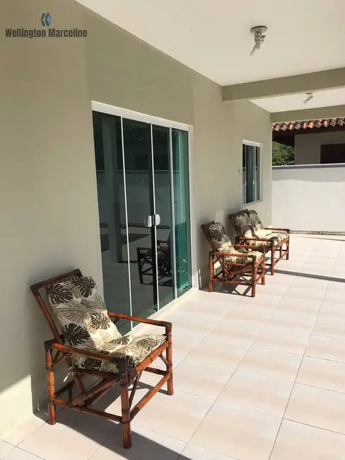 Foto 6 de Casa com 4 quartos à venda, 341m2 em Governador Celso Ramos - SC