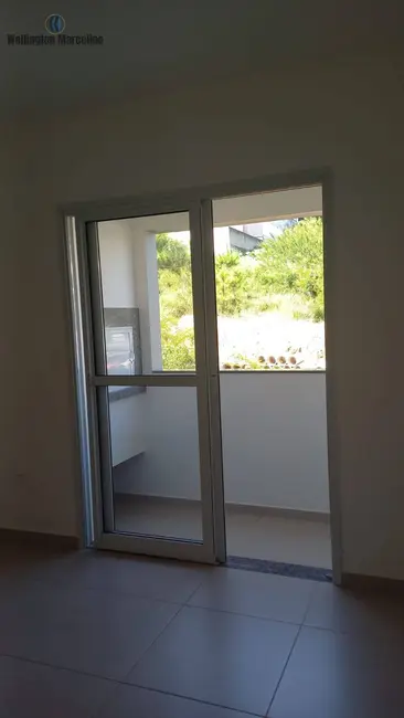 Foto 8 de Apartamento com 3 quartos à venda, 66m2 em Ipiranga, Sao Jose - SC