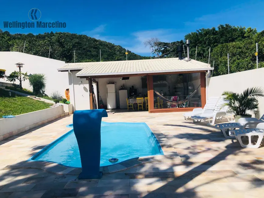 Foto 5 de Casa com 3 quartos à venda, 145m2 em Praia de Fora, Palhoca - SC