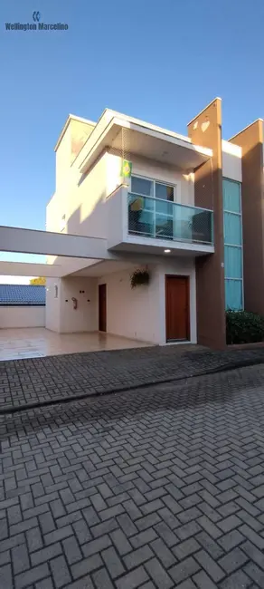 Foto 3 de Casa com 2 quartos à venda, 98m2 em Forquilhas, Sao Jose - SC