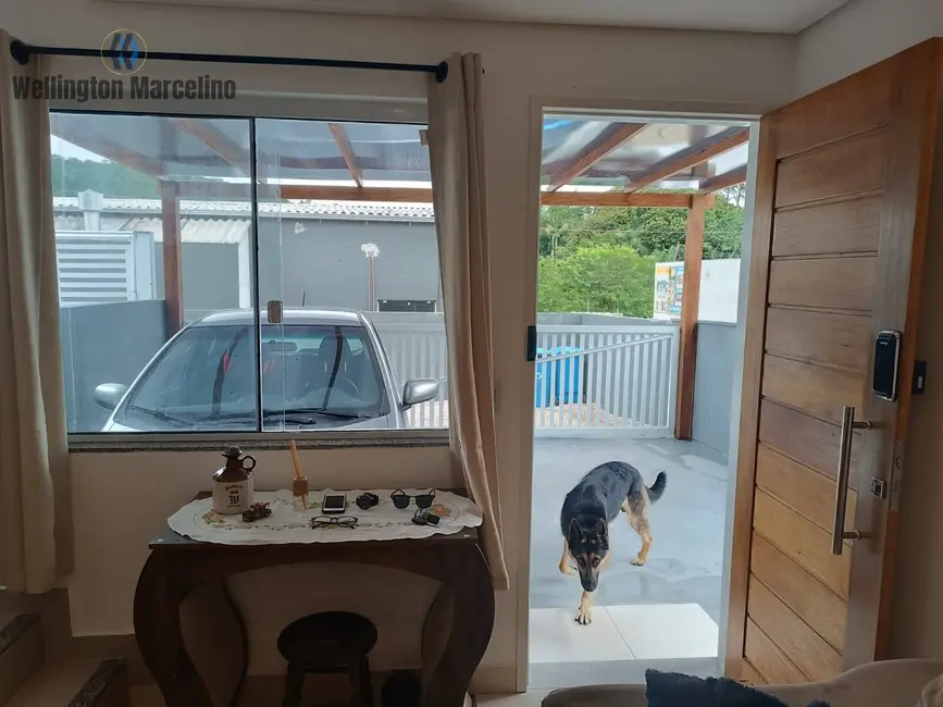 Foto 2 de Sobrado com 2 quartos à venda, 65m2 em Potecas, Sao Jose - SC