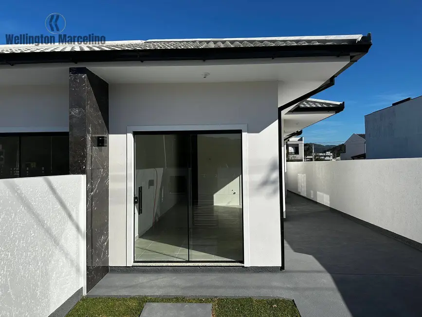 Foto 5 de Casa com 2 quartos à venda, 54m2 em Colônia Santana, Sao Jose - SC