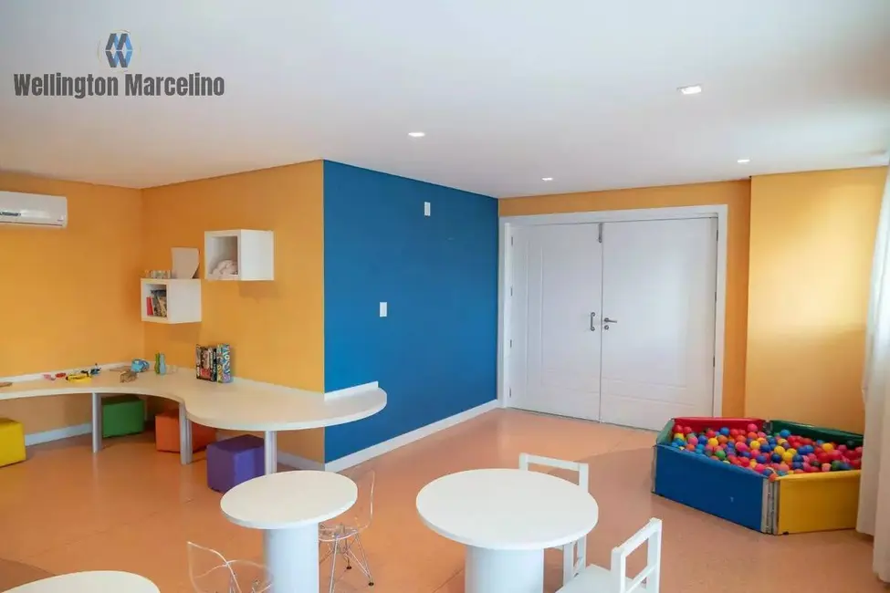 Foto 8 de Apartamento com 2 quartos à venda, 105m2 em Barreiros, Sao Jose - SC