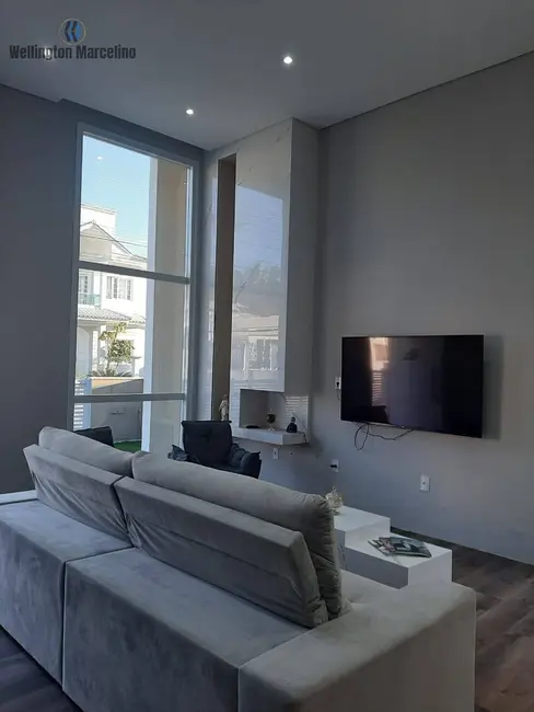 Foto 8 de Casa com 3 quartos à venda, 186m2 em Pedra Branca, Palhoca - SC