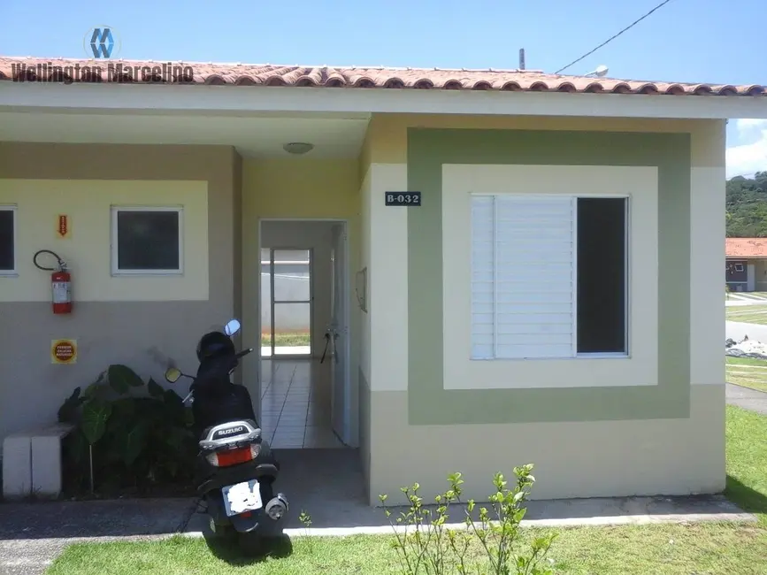 Foto 1 de Casa de Condomínio com 2 quartos à venda, 41m2 em Bela Vista, Palhoca - SC