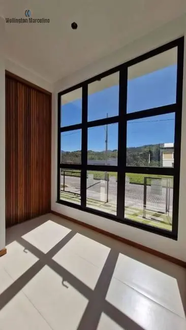 Foto 4 de Casa com 3 quartos à venda, 104m2 em Forquilhas, Sao Jose - SC