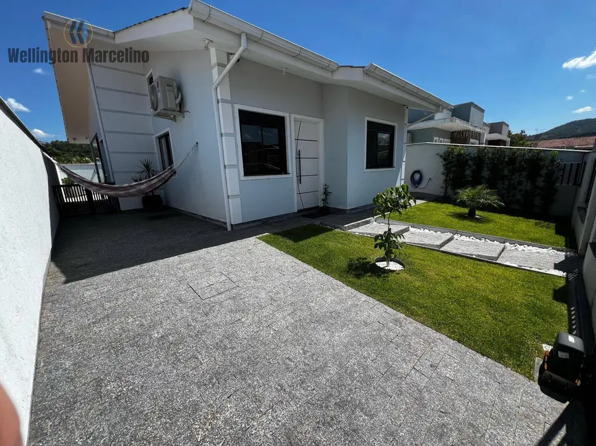 Foto 4 de Casa com 3 quartos à venda, 70m2 em Bela Vista, Palhoca - SC