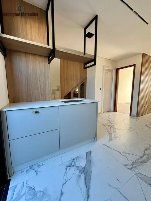 Foto 5 de Sobrado com 3 quartos à venda, 101m2 em Passa Vinte, Palhoca - SC