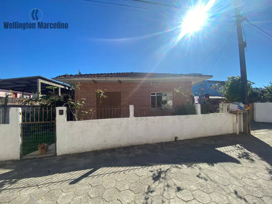 Foto 3 de Casa com 3 quartos à venda, 166m2 em Ribeirão da Ilha, Florianopolis - SC