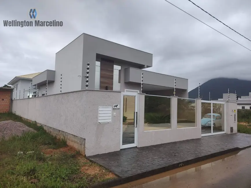 Foto 2 de Casa com 3 quartos à venda, 180m2 em Guarda do Cubatão, Palhoca - SC