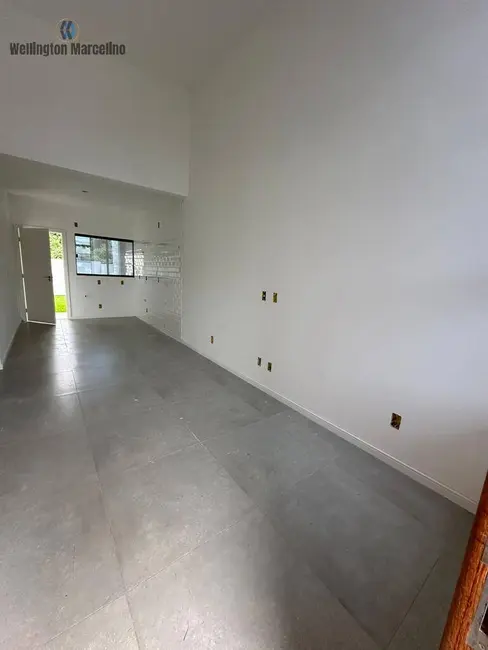 Foto 4 de Casa com 3 quartos à venda, 70m2 em Bela Vista, Palhoca - SC