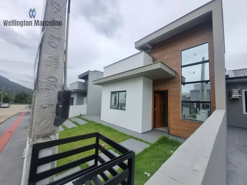 Foto 1 de Casa com 3 quartos à venda, 70m2 em Bela Vista, Palhoca - SC