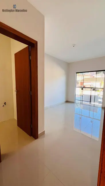 Foto 8 de Sobrado com 2 quartos à venda, 81m2 em Potecas, Sao Jose - SC