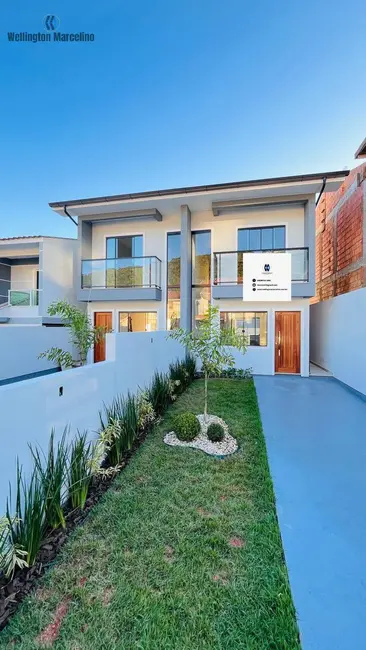 Foto 1 de Sobrado com 2 quartos à venda, 81m2 em Potecas, Sao Jose - SC