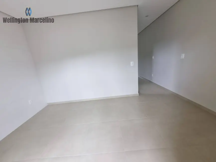 Foto 8 de Sobrado com 2 quartos à venda, 94m2 em Forquilhas, Sao Jose - SC