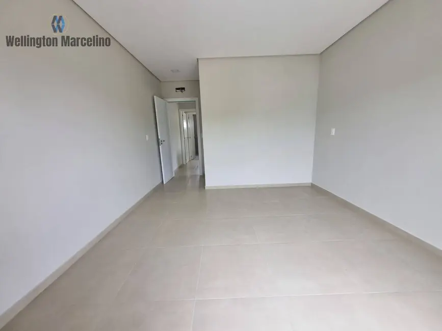 Foto 5 de Sobrado com 2 quartos à venda, 94m2 em Forquilhas, Sao Jose - SC