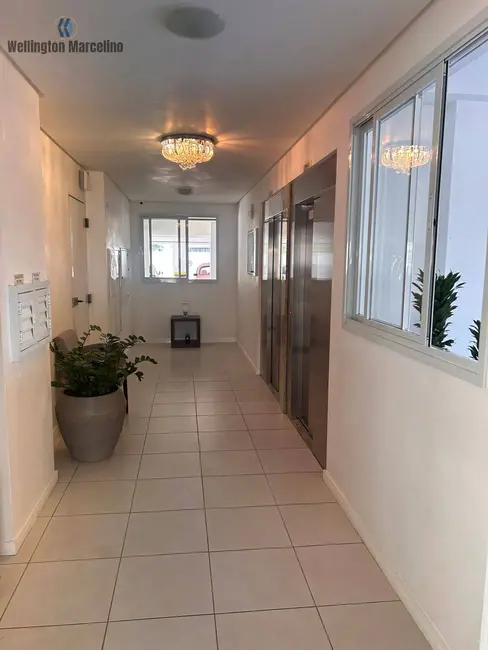 Foto 4 de Apartamento com 2 quartos à venda, 64m2 em Caminho Novo, Palhoca - SC
