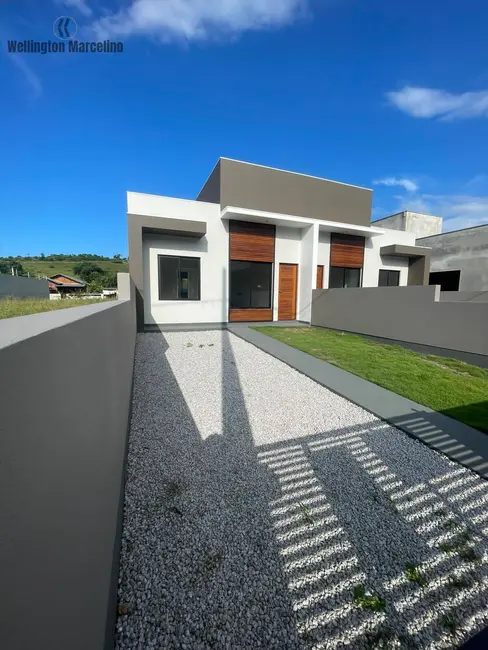 Foto 2 de Casa com 2 quartos à venda, 58m2 em Forquilhas, Sao Jose - SC