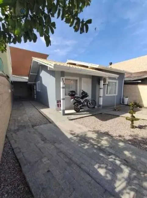 Foto 1 de Casa com 2 quartos à venda, 70m2 em São Sebastião, Palhoca - SC