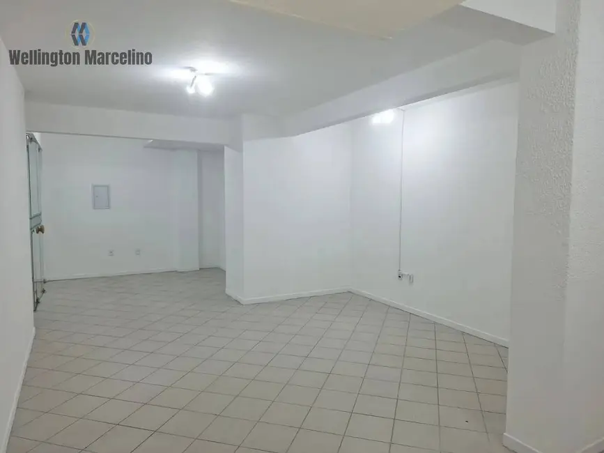 Foto 4 de Sala Comercial à venda, 47m2 em Praia Comprida, Sao Jose - SC