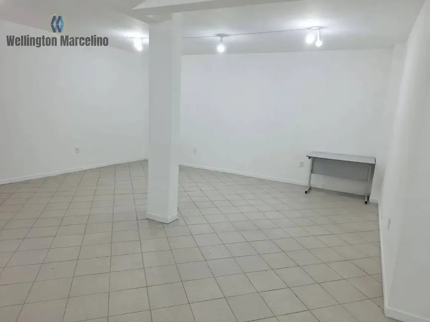 Foto 5 de Sala Comercial à venda, 47m2 em Praia Comprida, Sao Jose - SC