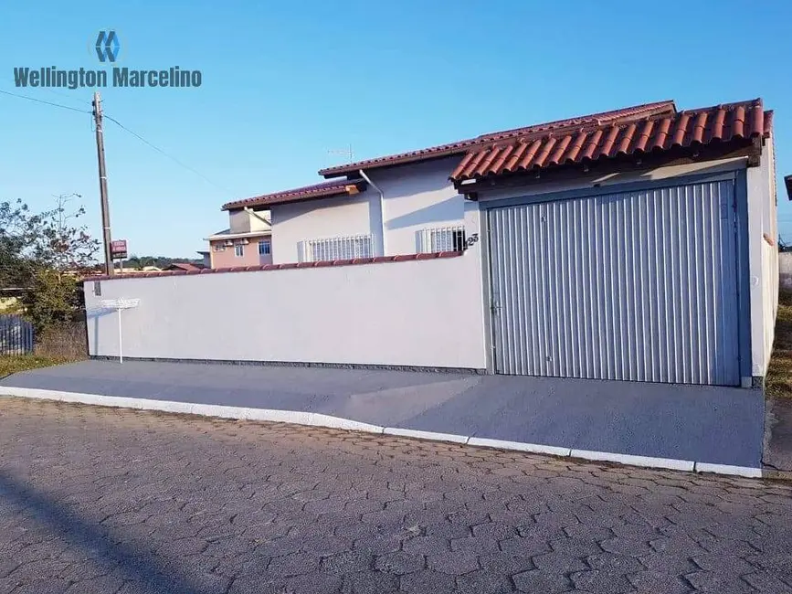 Foto 3 de Casa com 3 quartos à venda, 228m2 em Palhoca - SC