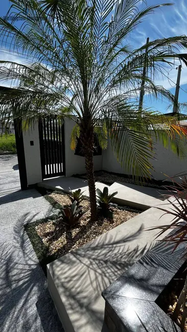 Foto 2 de Sobrado com 3 quartos à venda, 129m2 em Nova Palhoça, Palhoca - SC