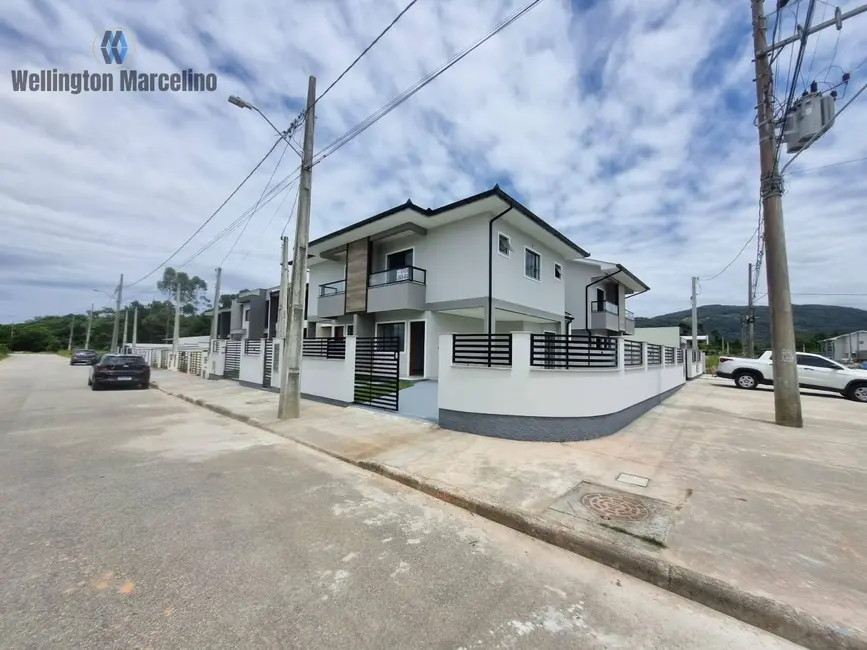 Foto 2 de Casa com 3 quartos à venda, 106m2 em Potecas, Sao Jose - SC