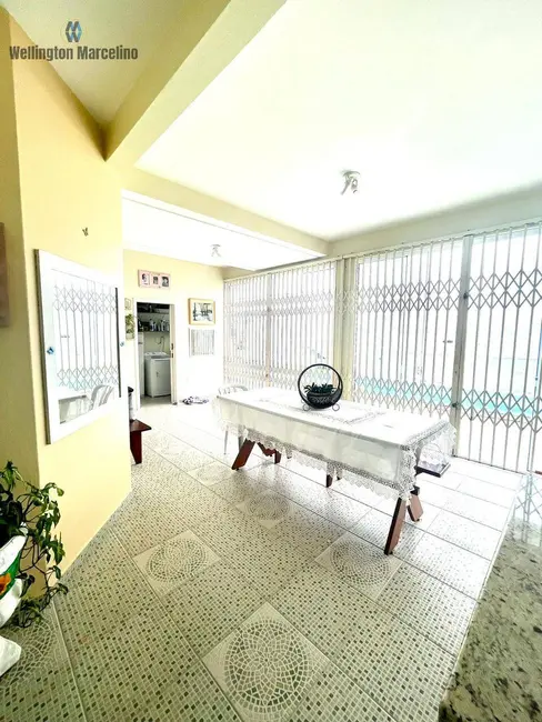 Foto 8 de Casa com 3 quartos à venda, 237m2 em Ponta de Baixo, Sao Jose - SC