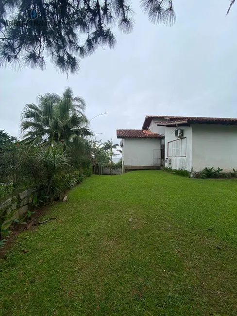 Foto 6 de Casa com 3 quartos à venda, 300m2 em Ponta de Baixo, Sao Jose - SC