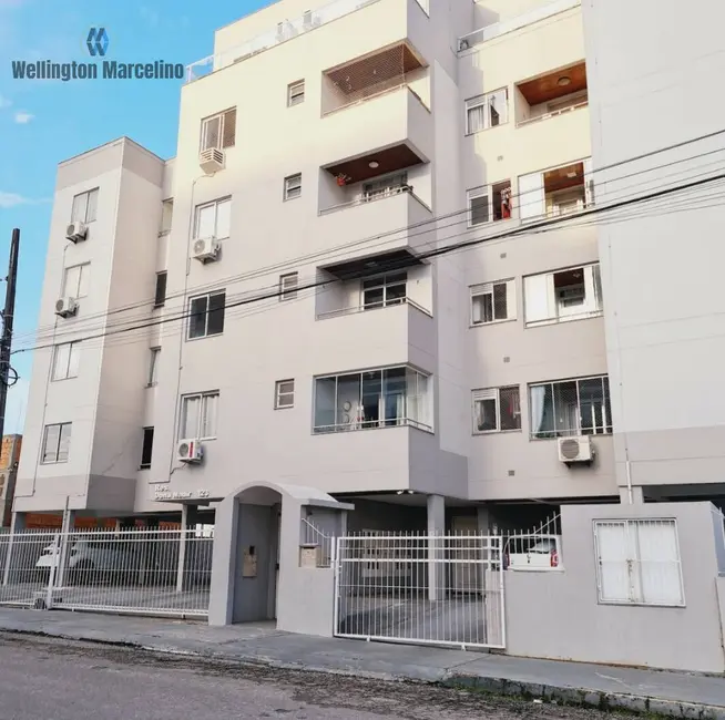 Foto 1 de Apartamento com 1 quarto à venda, 41m2 em Passa Vinte, Palhoca - SC