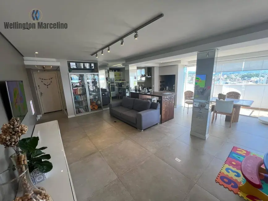 Cobertura com 3 quartos à venda, 77m2 em Centro, Palhoca - SC - imagem 6 Foto 6 de Cobertura com 3 quartos à venda, 77m2 em Centro, Palhoca - SC